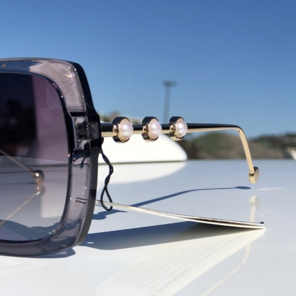 NEW Classic Pearl Accent Skinny Metal Leg UV Protection Oversize Sunglasses - Picture 7 of 11